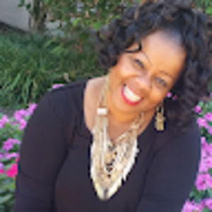 Meet your Posher, Robyn